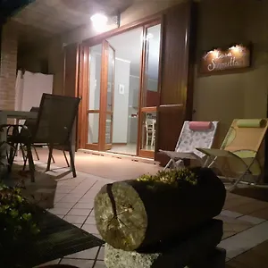 Casa Simonetta , Crone Italien