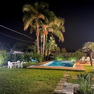 Séjour chez l'habitant Casa Vacanza Le Tre Palme, Floridia
