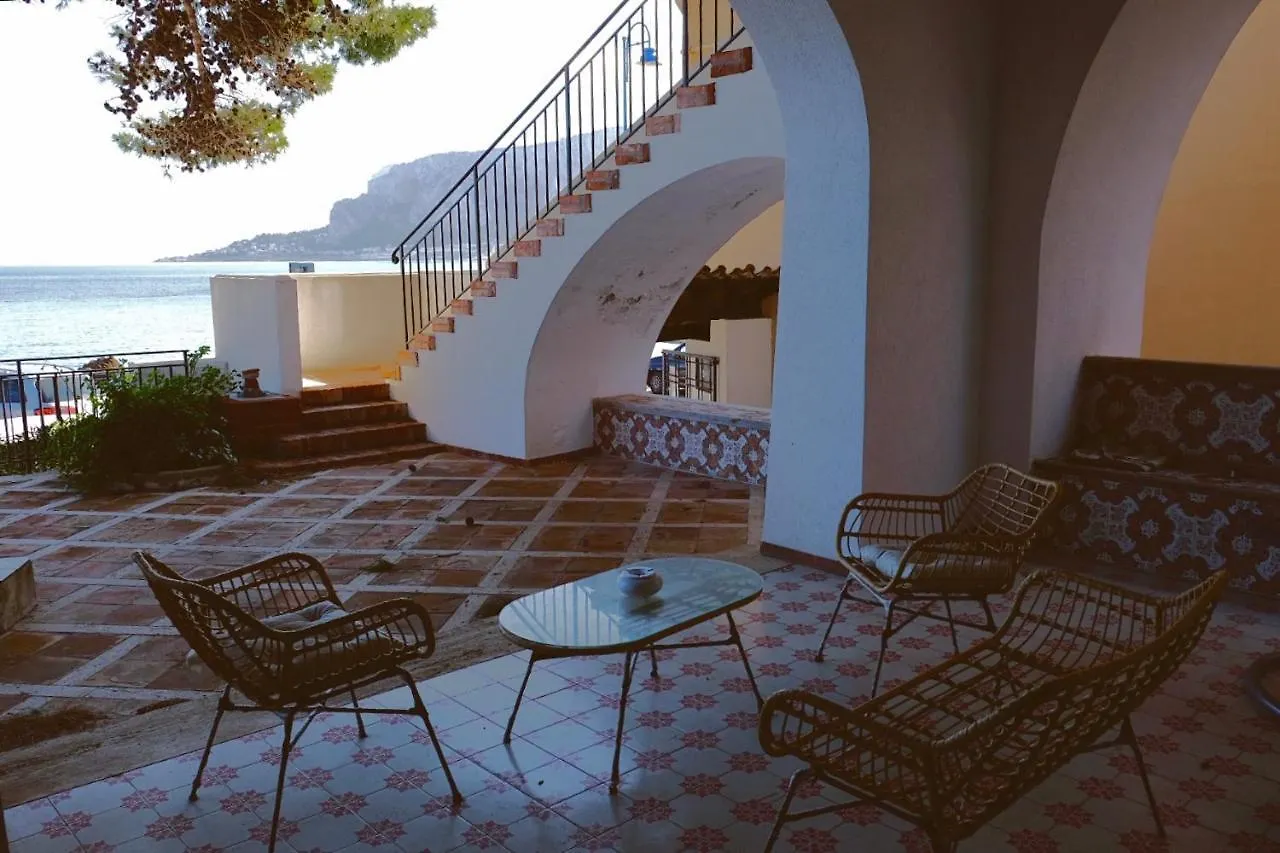 Villa Mallandrino Mondello 0*,  Italy